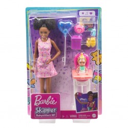 FHY97 Skipper Bebek Bakıcısı Bebeği ve Aksesuarları Oyun Seti  NessiWorld